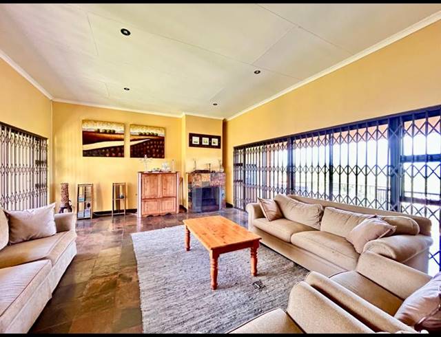 FARM FOR SALE IN BROEDERSTROOM